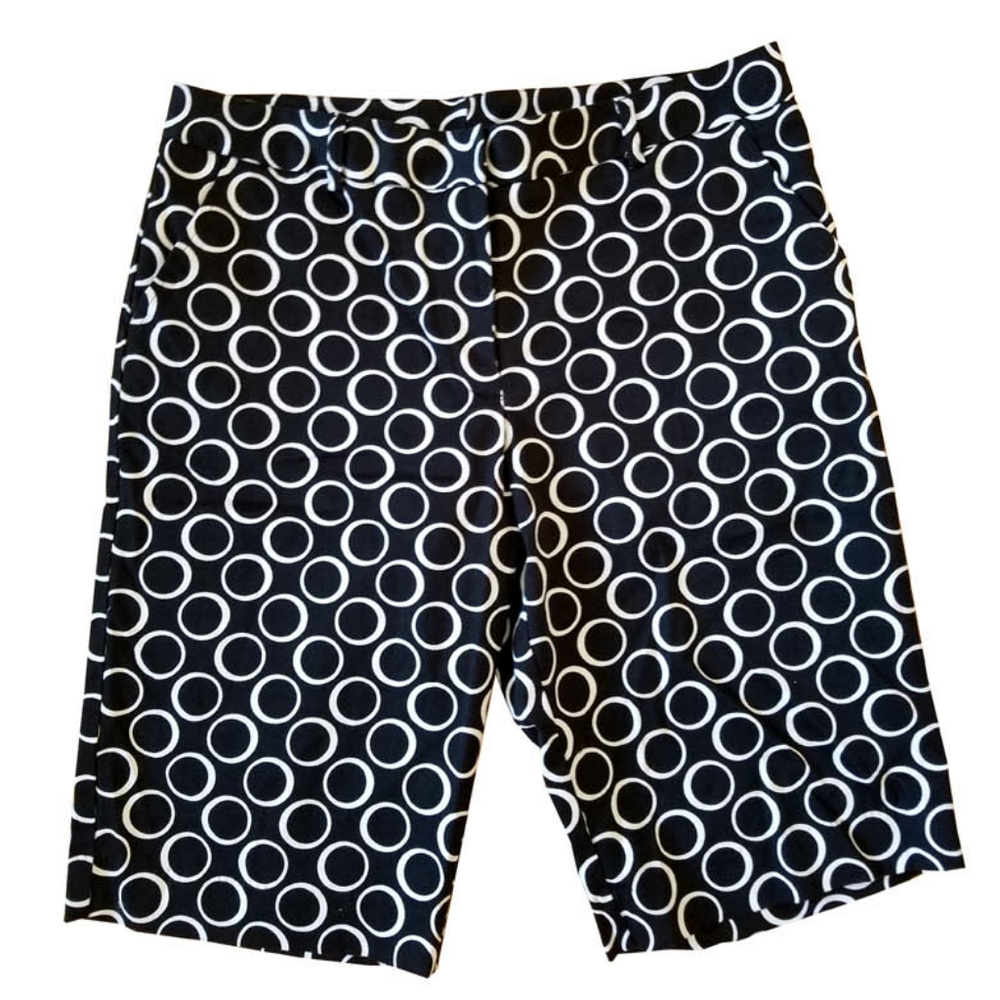 NY Collection Circles Shorts